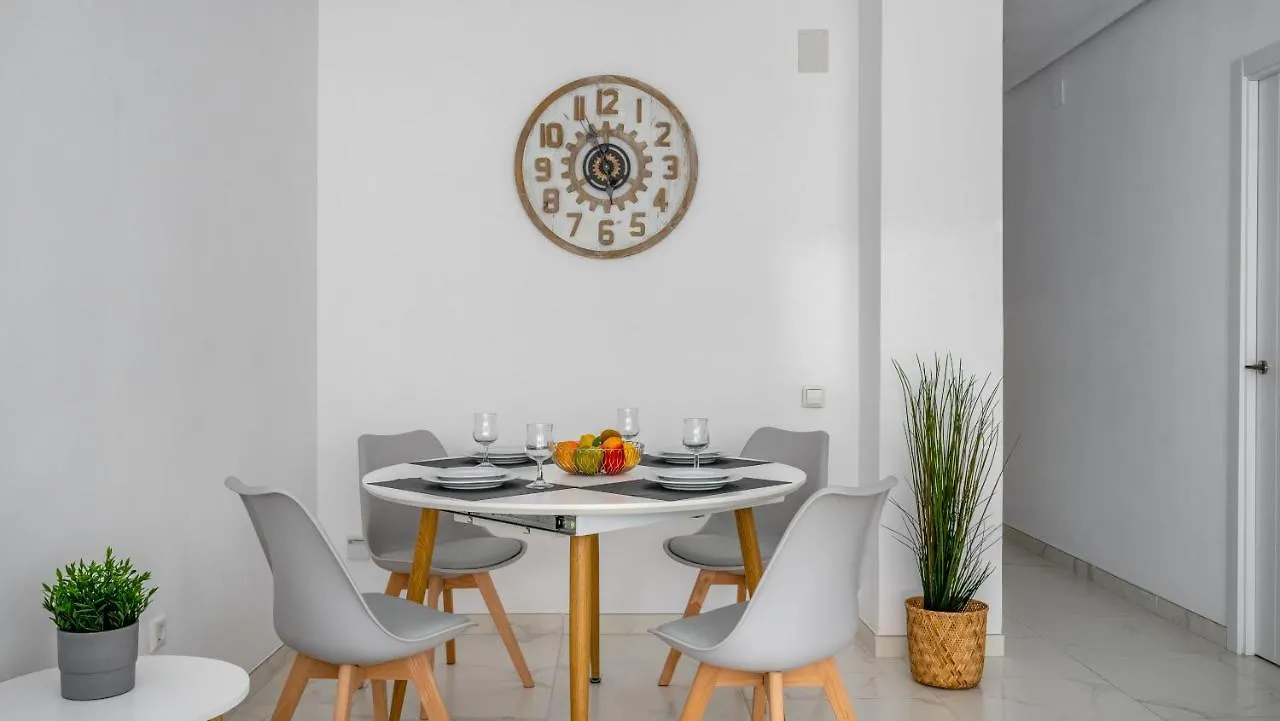 Miraflores Family Apartment With Pool By Costarentals - Ref 146 Sitio de Calahonda