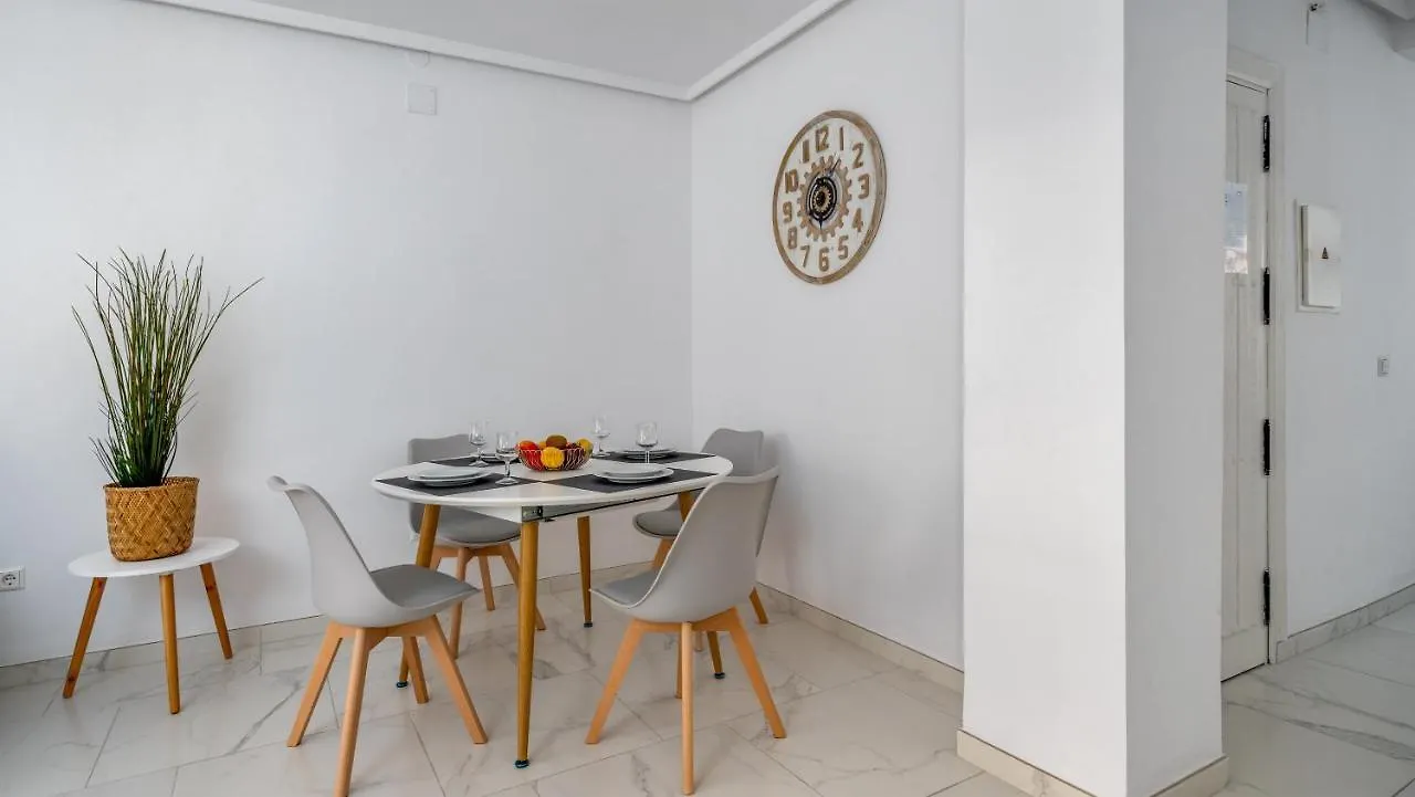 Miraflores Family Apartment With Pool By Costarentals - Ref 146 Sitio de Calahonda