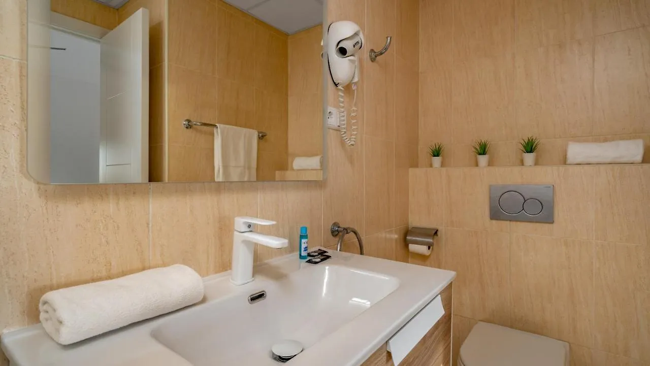 Miraflores Family Apartment With Pool By Costarentals - Ref 146 Sitio de Calahonda