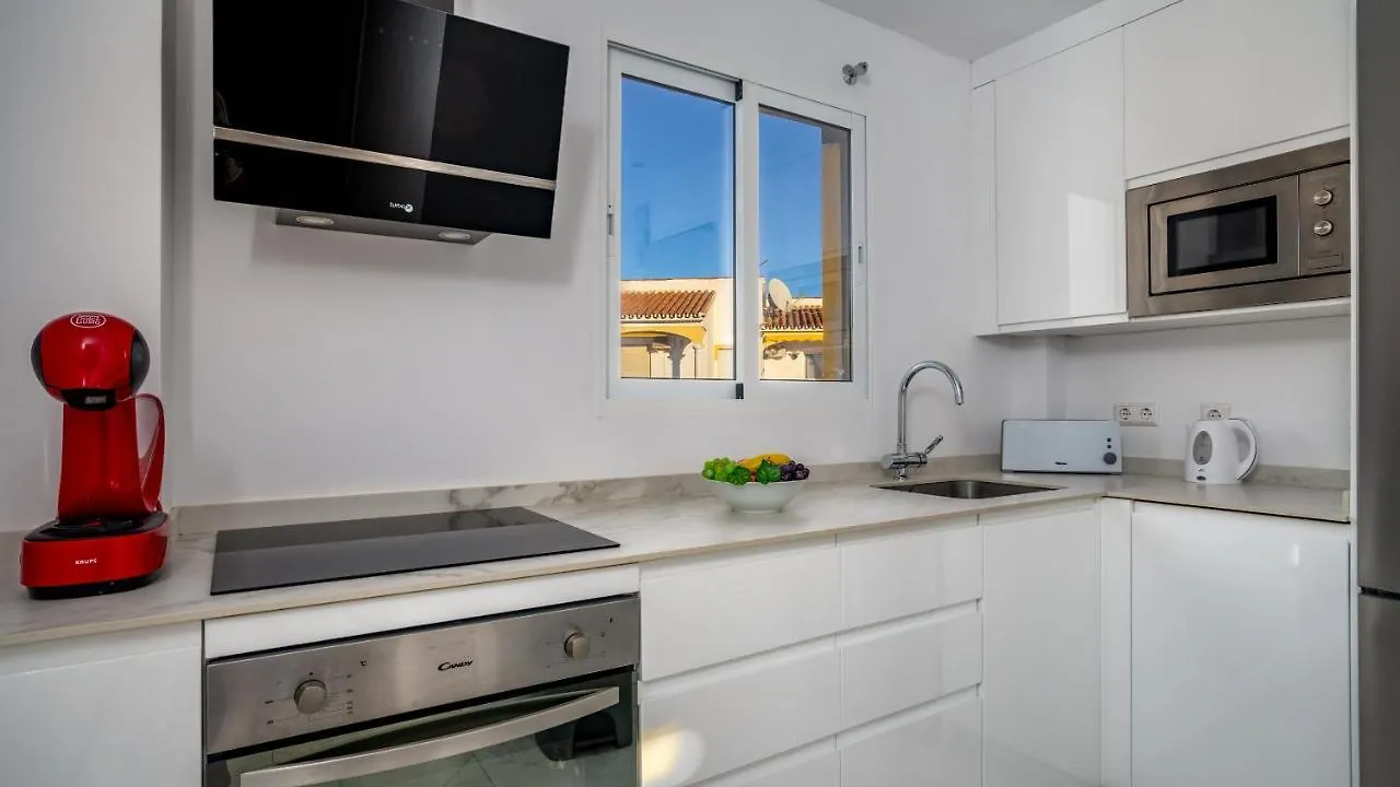 Miraflores Family Apartment With Pool By Costarentals - Ref 146 Ситио-де-Калаонда